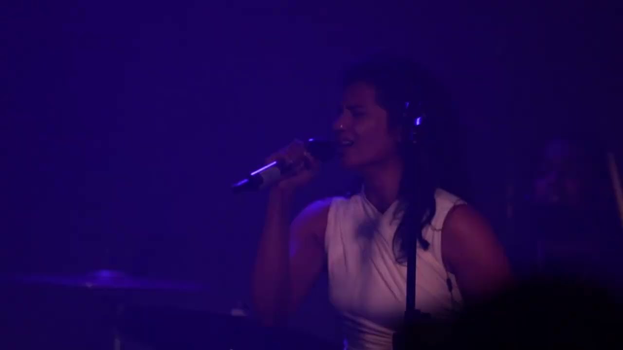 Linkin Park - In The End (Cover by PipeDreams feat. Meghna Dundi)