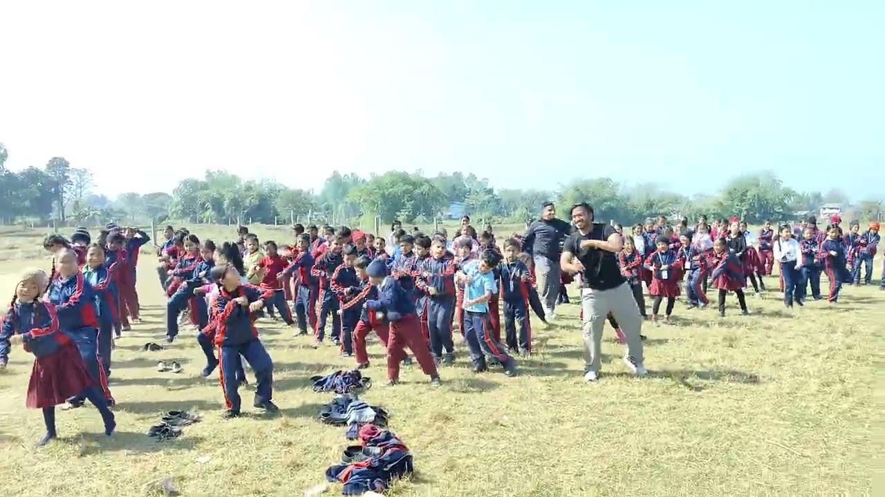 बाल विकास इंग्लिश स्कुल (dance practice )
