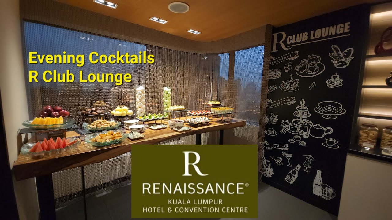 Evening Cocktails R Club Lounge Renaissance Kuala Lumpur Hotel & Convention Centre Marriott Bonvoy