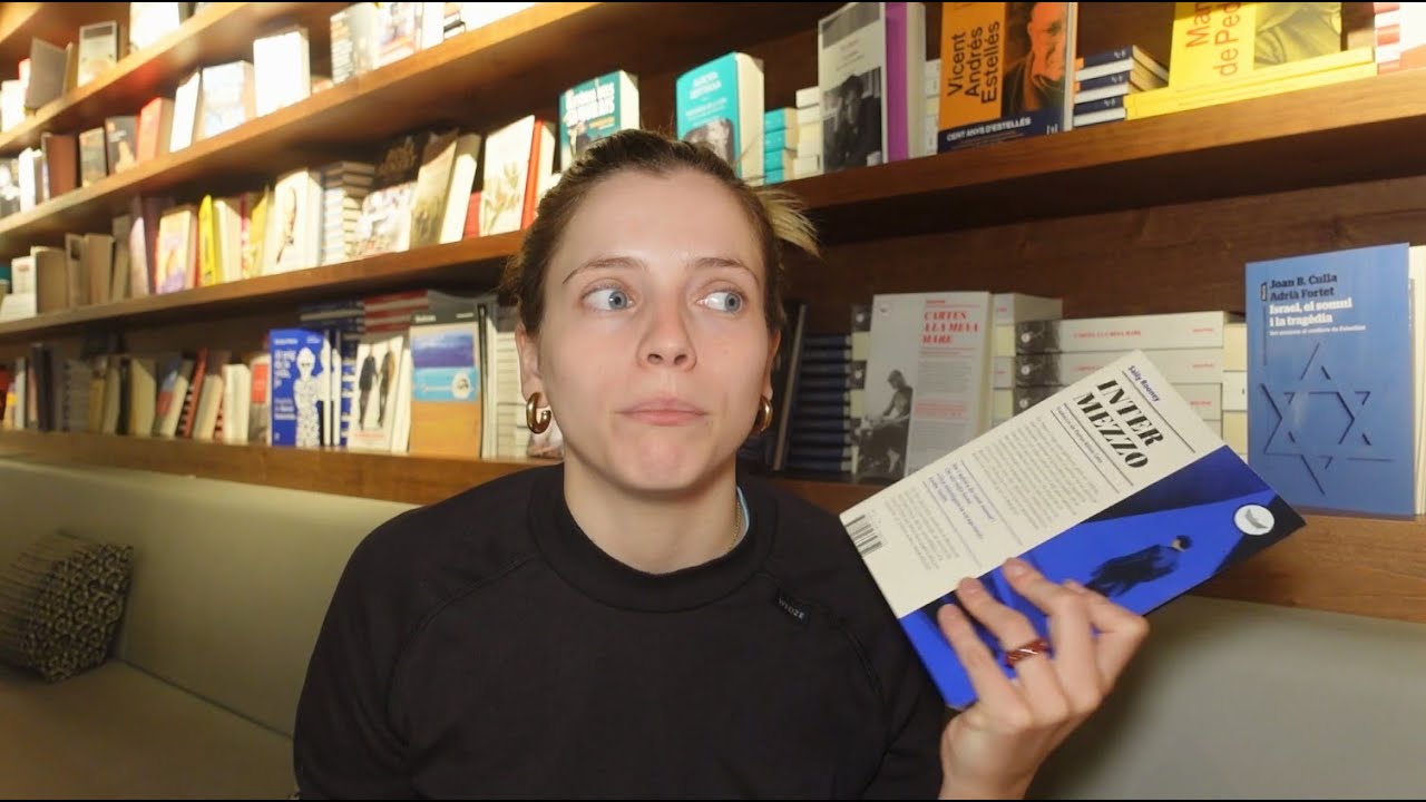 El nou llibre de Sally Rooney!