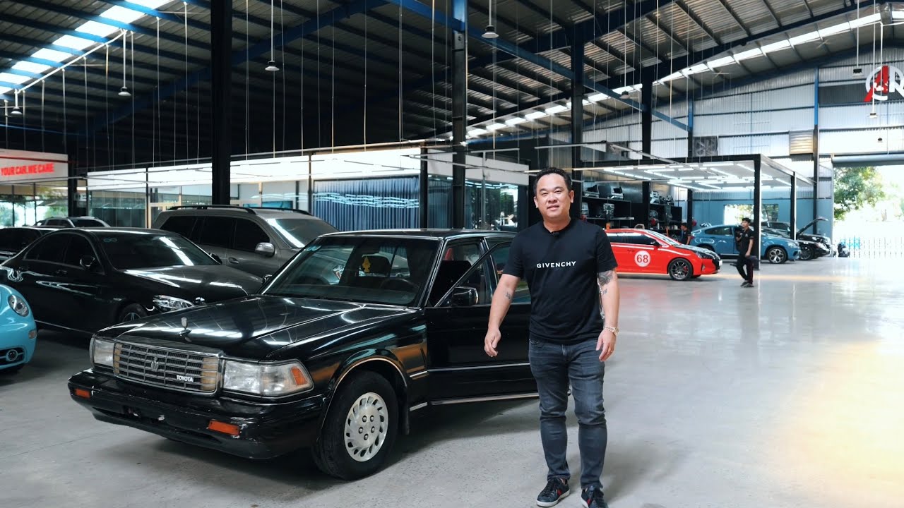 Tìm được em Toyota Crown 1991 để 