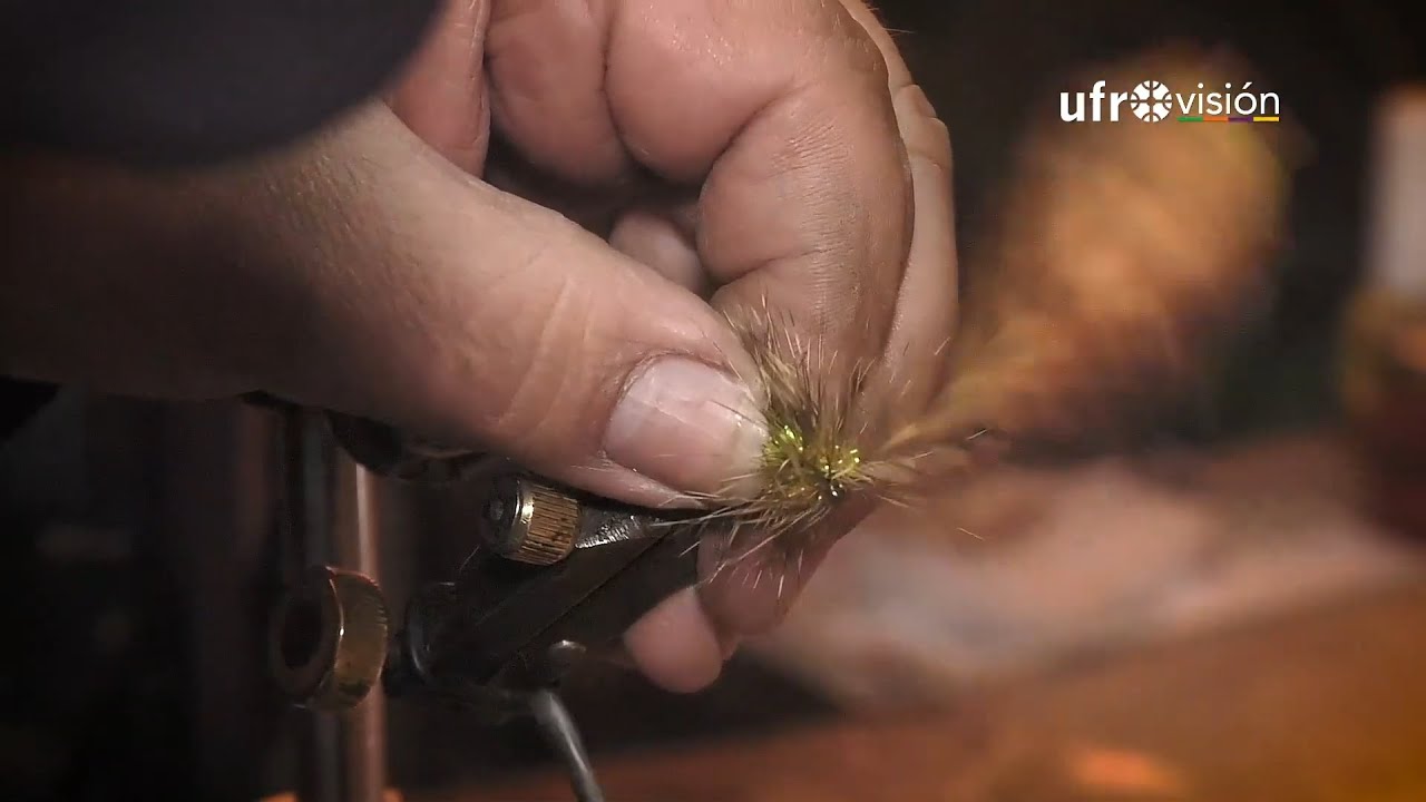 Antonio Espinoza, fabricante de moscas para pesca en Temuco | MI OFICIO, MI HISTORIA