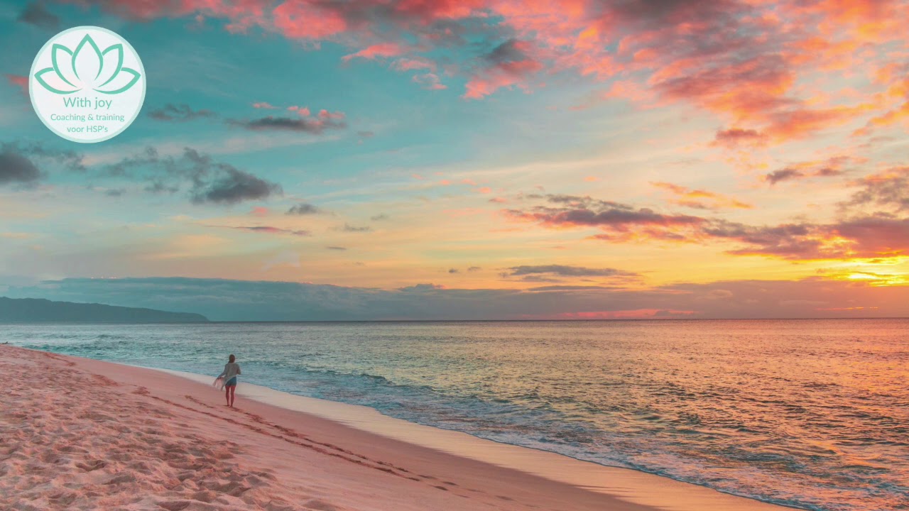 Geleide slaapmeditatie: de zachte zonsondergang aan zee
