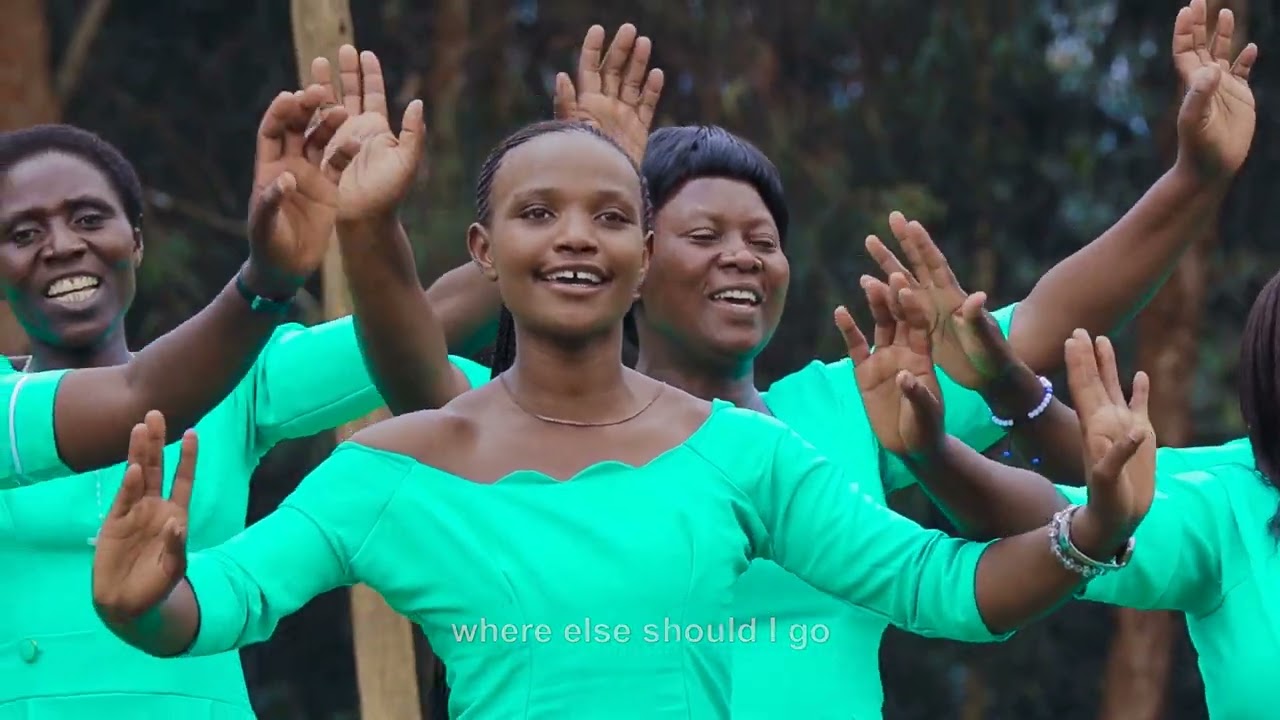 NABUZWA N'IKI GUSHIMA UHORAHO -Chorale St Michel Kivumu (Official Video)