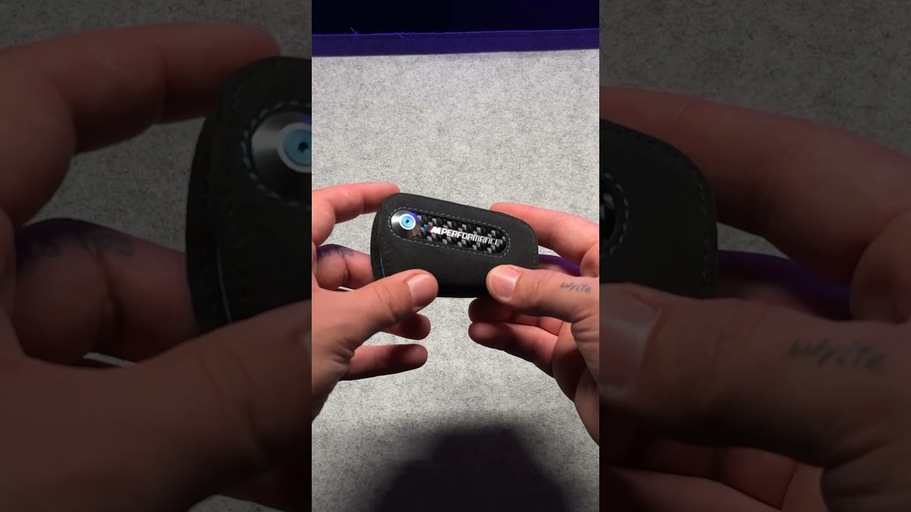 M-Performance Schl&uuml;sseletui #bmw #mperformance #detailing #accessoriesforcar