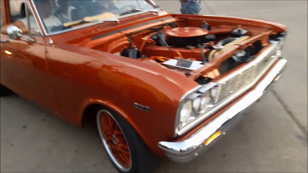 2 do Encuentro Chevrolet en el centro de Bragado