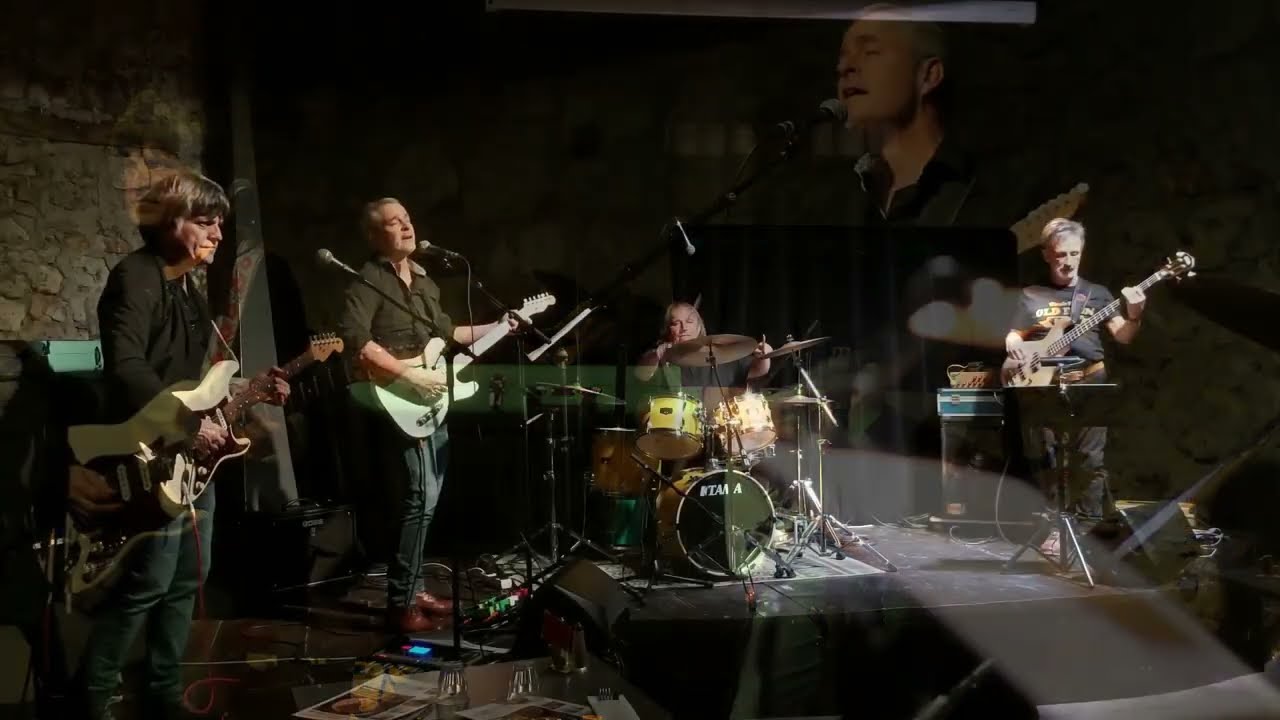 Fleur de ma ville – Un Autre Monde (Tribute Téléphone)
