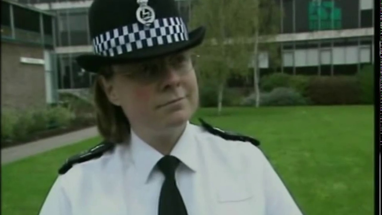 HOW POLICE RESTRAIN BAD PEOPLE DEMO