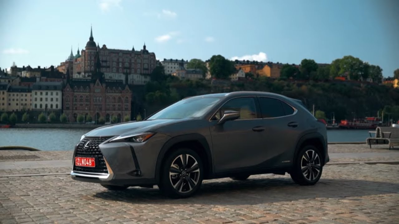 Cichy, zwinny i bardzo wygodny crossover japońskiej marki! #Najlepsze_Premiery_Motoryzacyjne