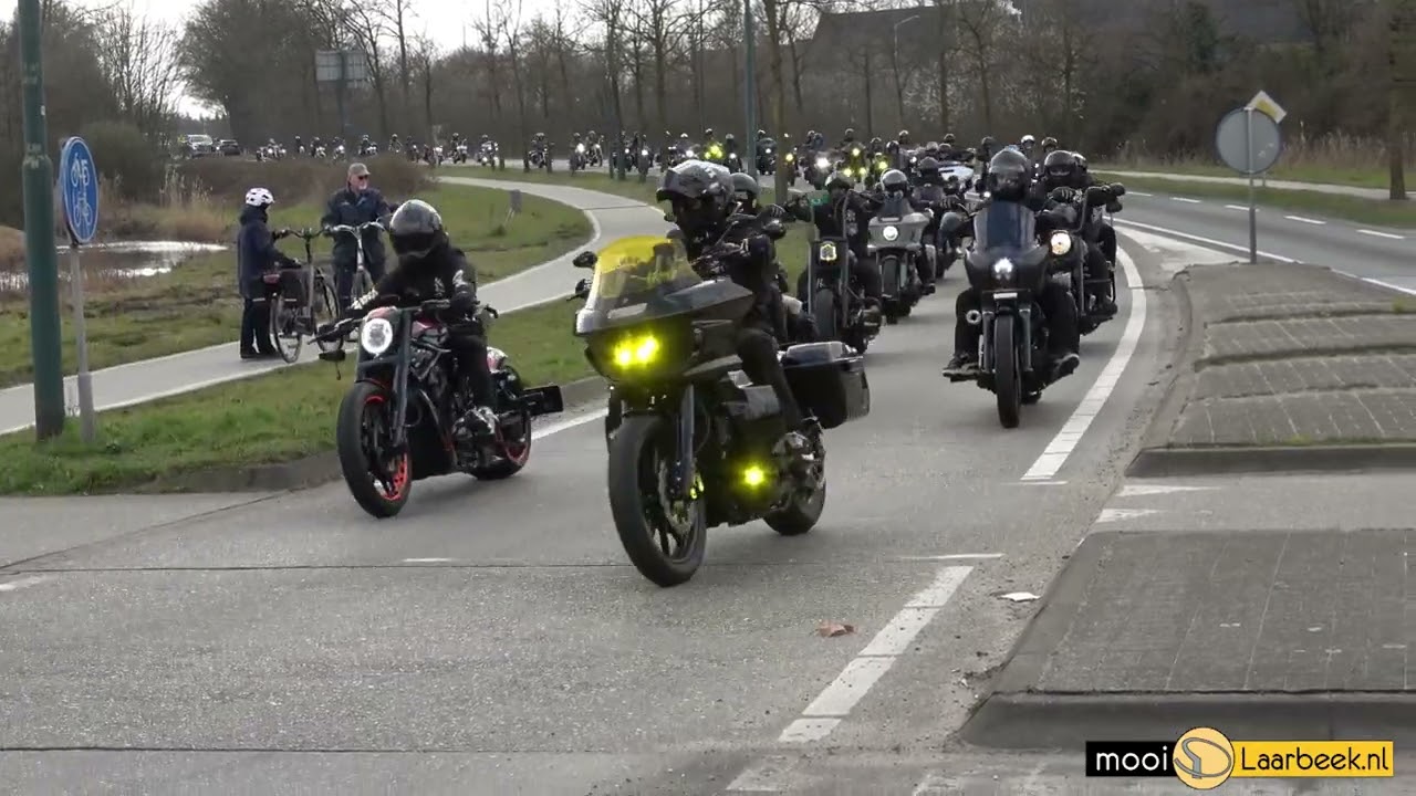 Indrukkwekkend eerbetoon aan overleden Aarle-Rixtelnaar