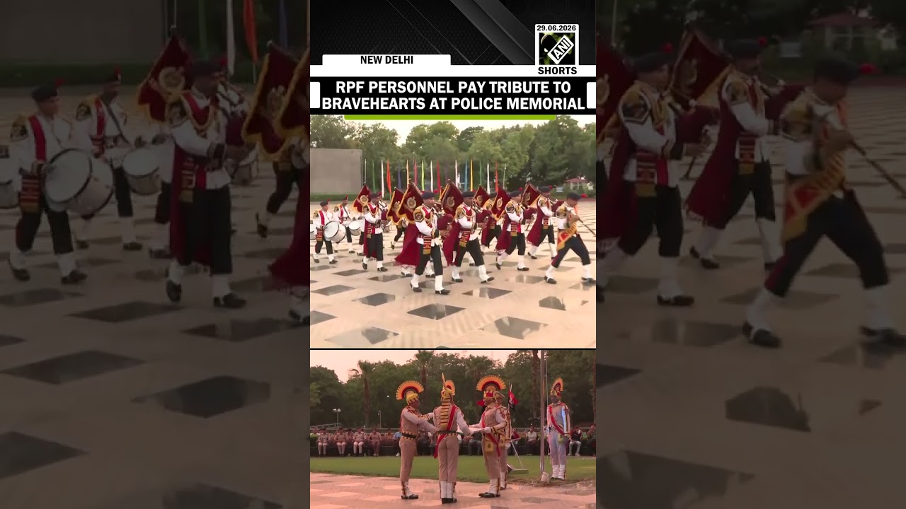 Railway Protection Force (RPF) personnel pay tribute to bravehearts at National Police Memorial