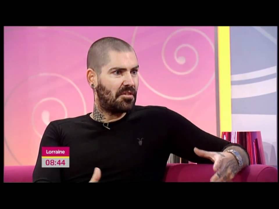 Shane Lynch on Lorraine Kelly 08.11.10