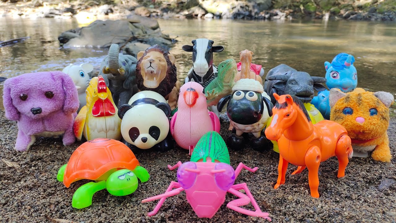 WADIDAU Menemukan mainan hewan sapi, ayam, kerbau, kuda, singa, unta, panda, bebek, gajah