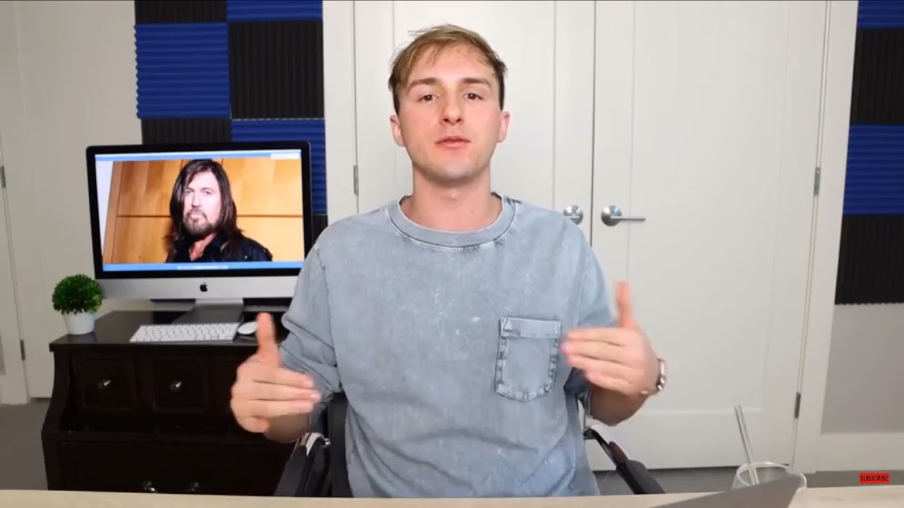 Beyoncé at the Library - Lucas Cruikshank