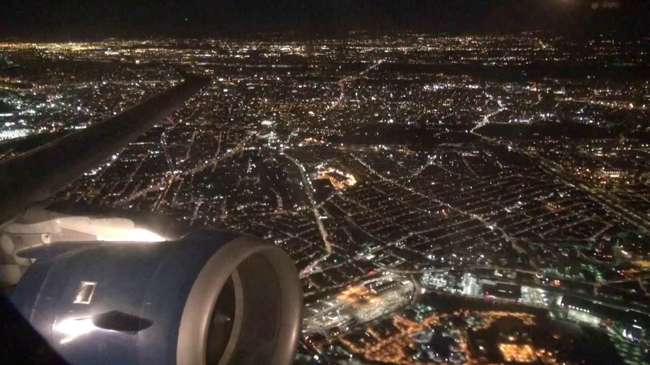 Delta A319 loud takeoff from New York LGA