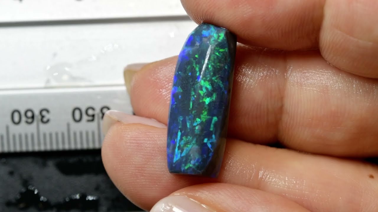 10.6 cts Rough Black Opal Lightning Ridge Rub