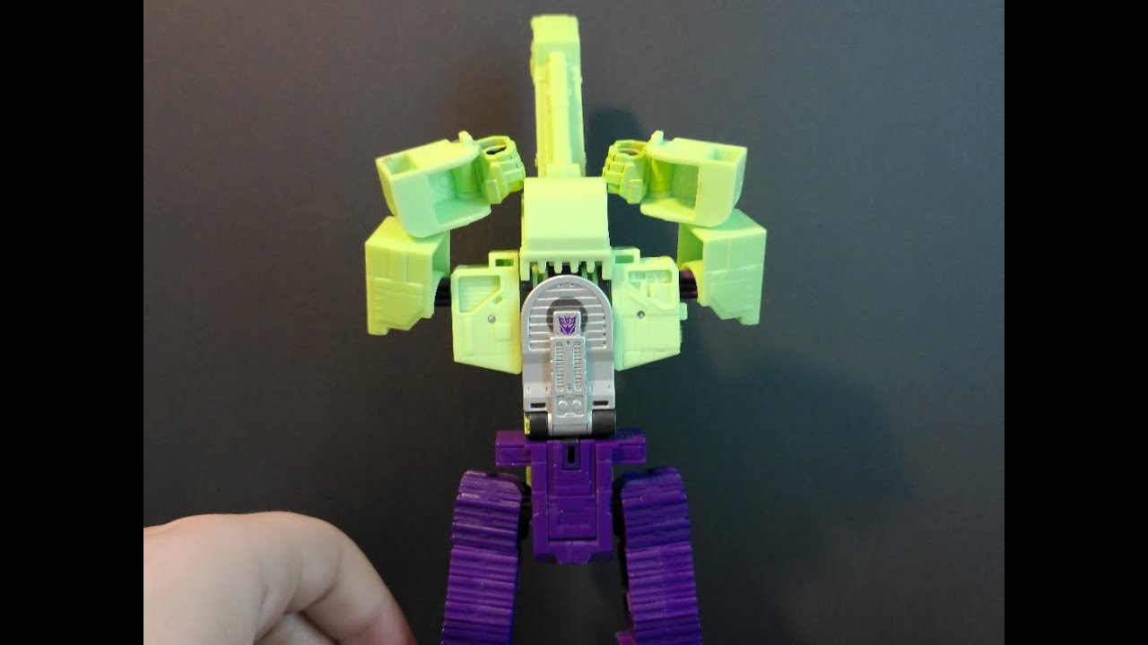 will he scavenge? yes. | studio series 86 devastator pt. no/7