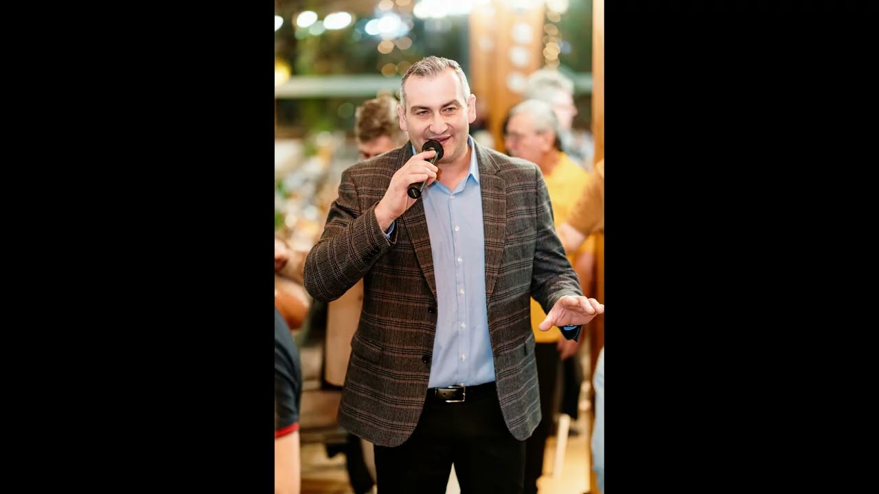 @ADRIAN MOTOIU &FORMATIA #Muzică de petrecere#