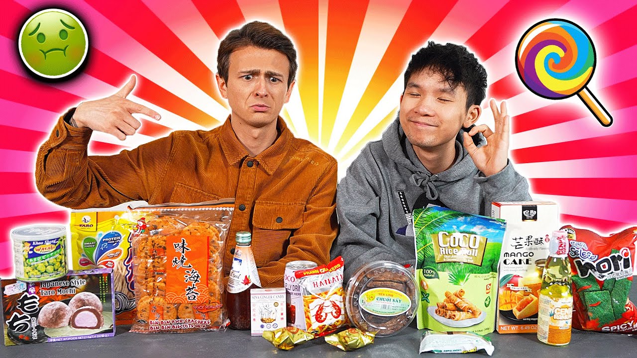 Dima und ich testen ASIATISCHE SNACKS aus meiner Kindheit!🥠😌