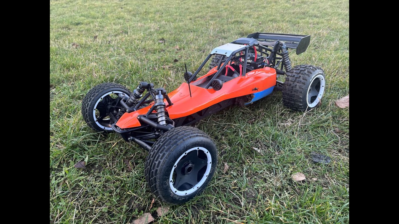 HPI Baja 5B SBK Flux 8s first and second run