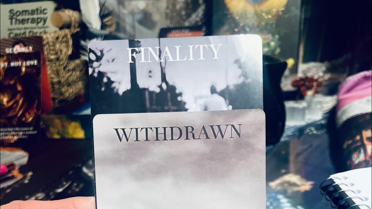 CLOSURE OR HAPPY ENDING? | Twin Flame Card Message! 🥰