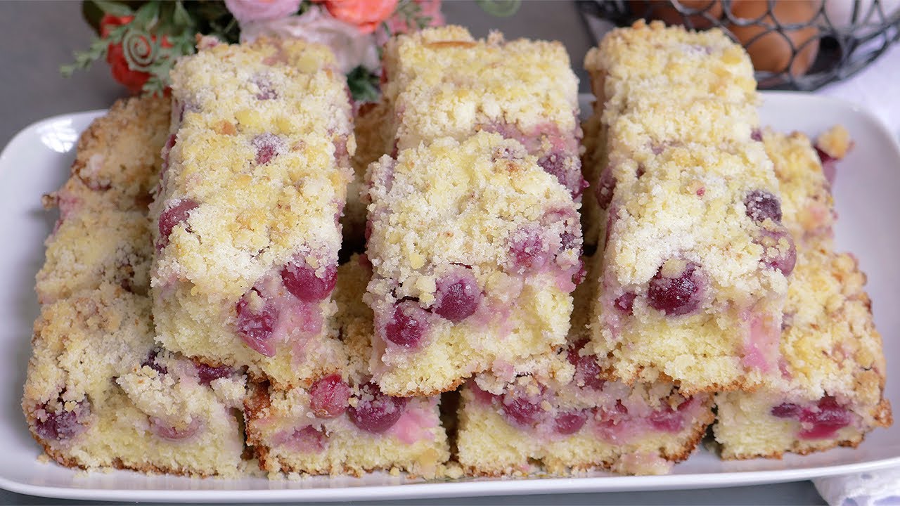 ESSA CUCA RÁPIDA É PERFEITA! VOCÊ PRECISA COMER! CUCA DE UVA FOFINHA FÁCIL DE FAZER