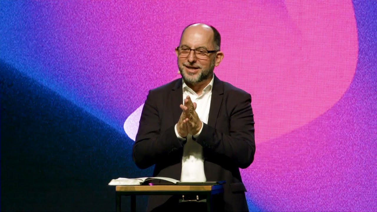 Hombre y mujer los creó — Pastor Enrique Bremer