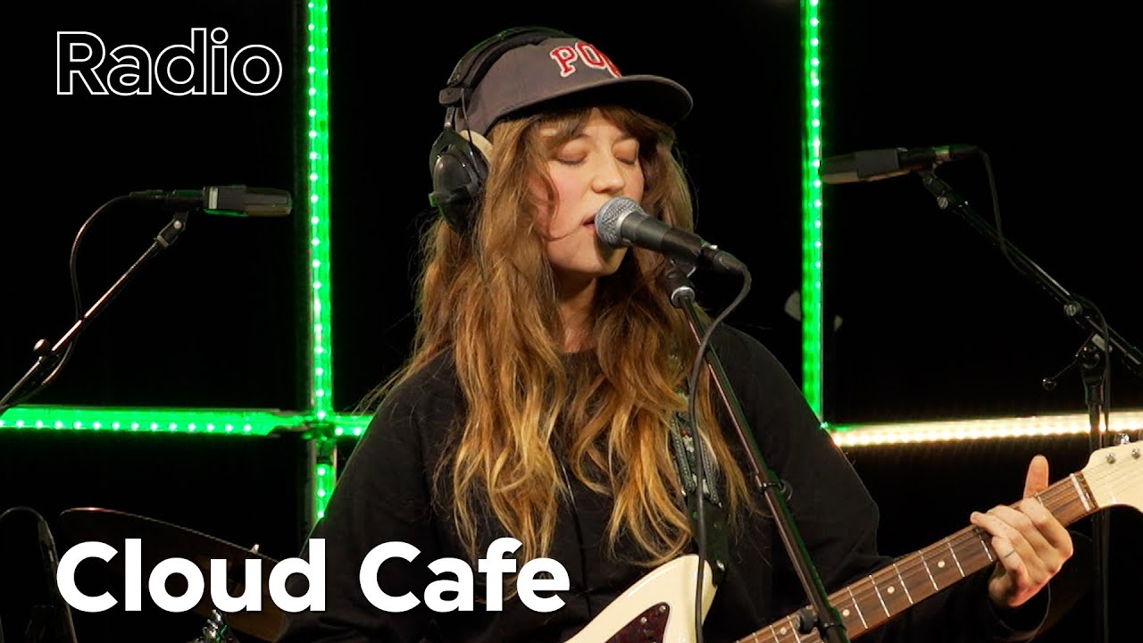 Cloud Cafe - Live at 3voor12 Radio