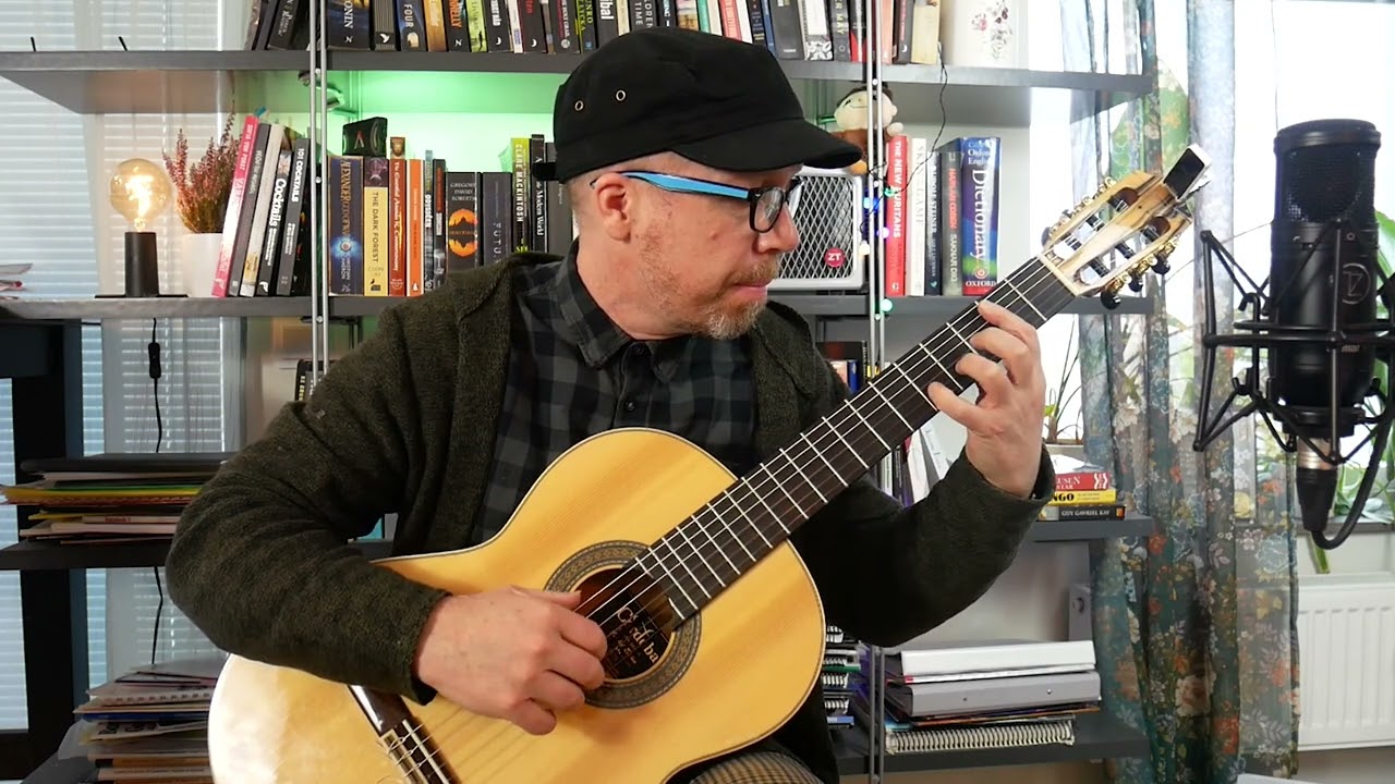 Byssan Lull | Gentle Acoustic Guitar Performance