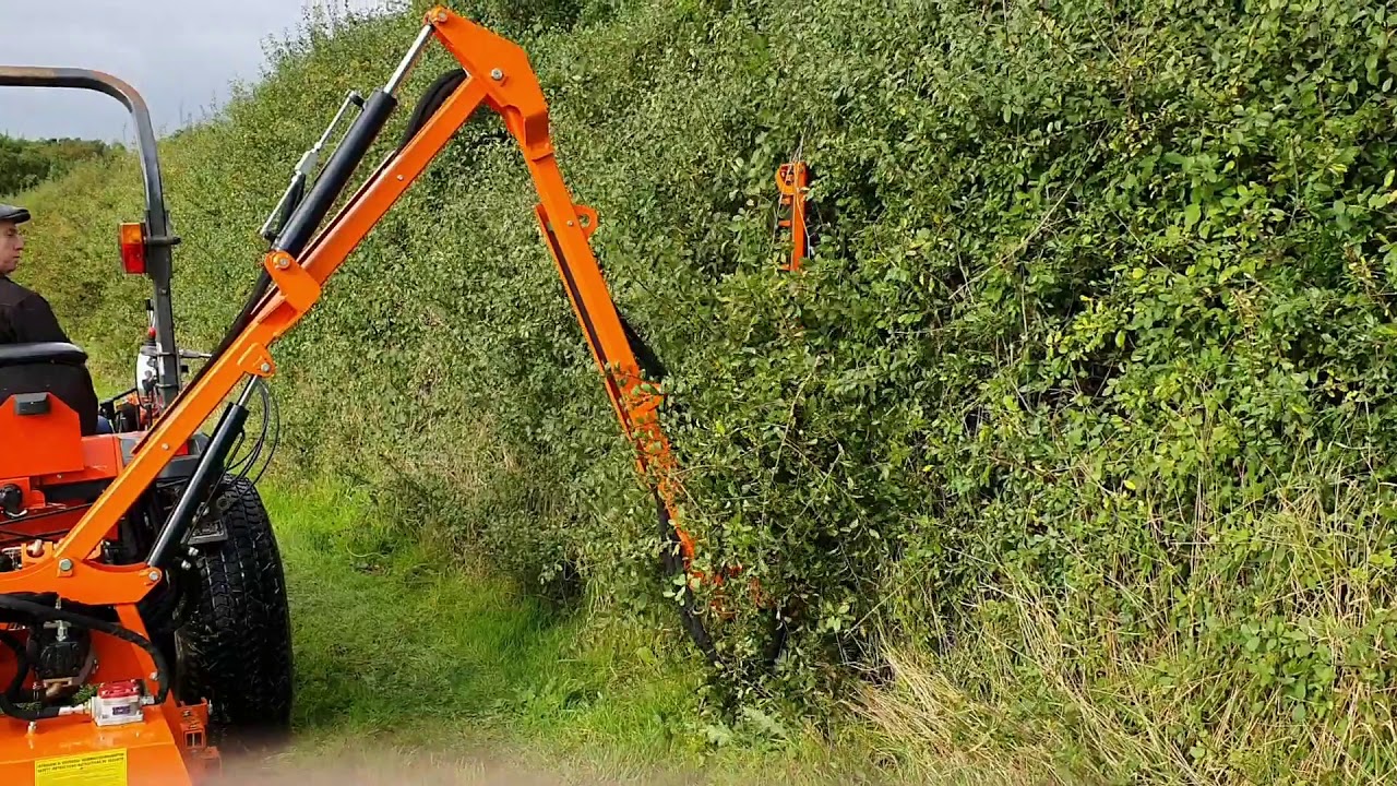 Side Cut with Farm Master HFSC1600 Compact Tractor Hedge Cutter For Sale
