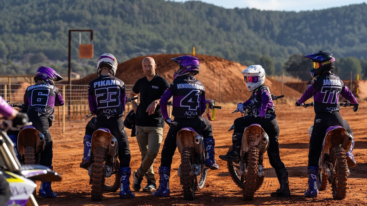 One day with Triumph Aqva Racing | Red Sand training | Team atmosphere