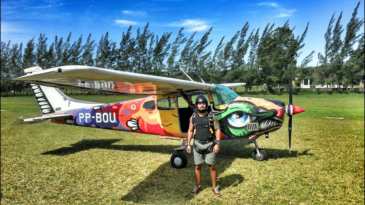 Lucas L. Jumps @SkyZimba, April 2015