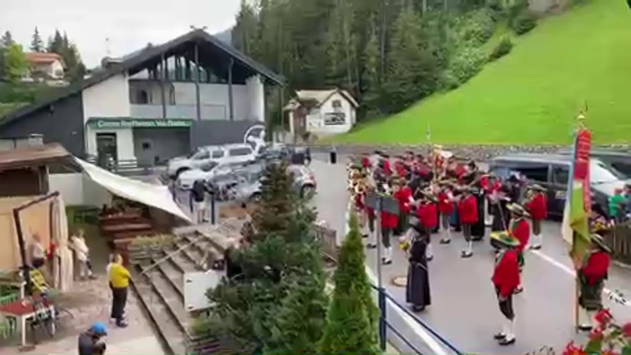Müjiga te paîsc 2021 || Music in town 2021 · Dolomites · Alta Badia