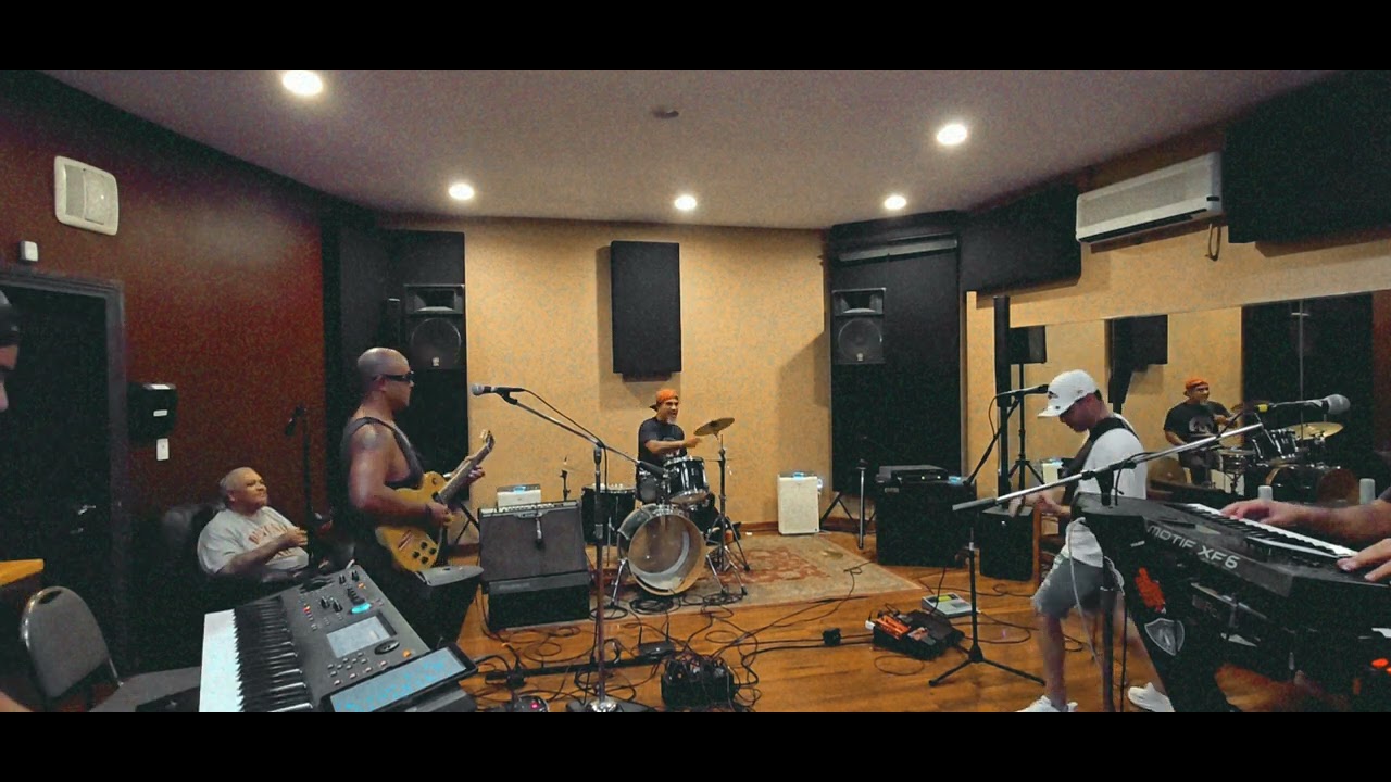 Holoholo rehersal April 2024