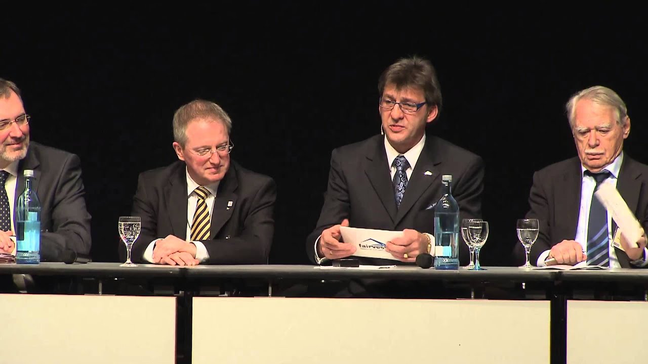 Podiumsdiskussion Knoll, Hankel, Schachtschneider, Stadler und Noll