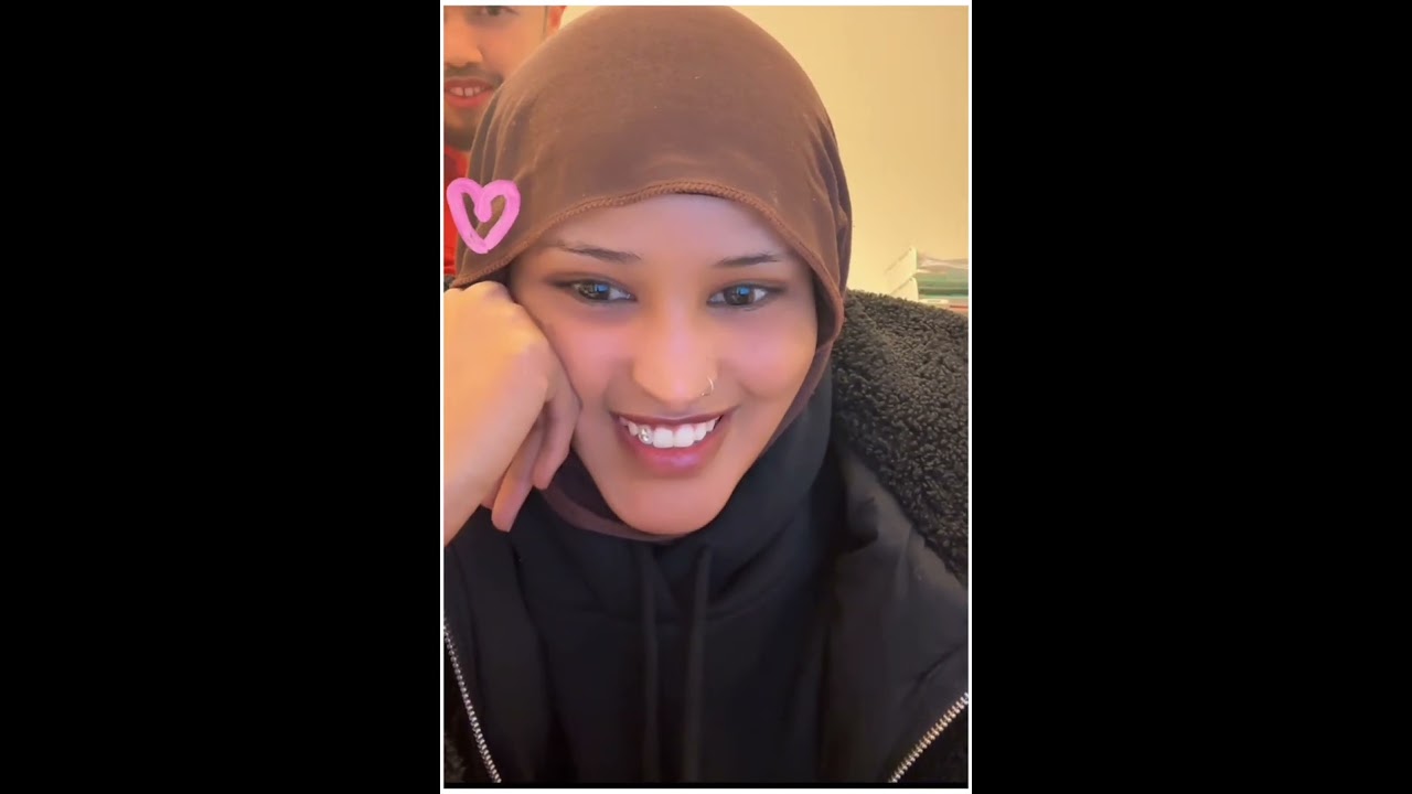 RORO LIVE KA DHEXDISA JACEL U QADAY NIN AJNAMI AH AYADO LUQADA SWEDEN KA KU HADASHY  WUXUKU JAWABAY 