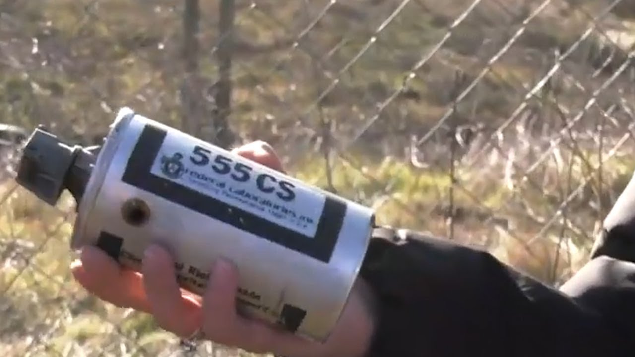 İşte Yunan askerlerin attığı gaz bombası
