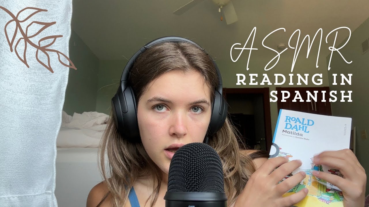 ASMR en Español | Reading to you in Spanish
