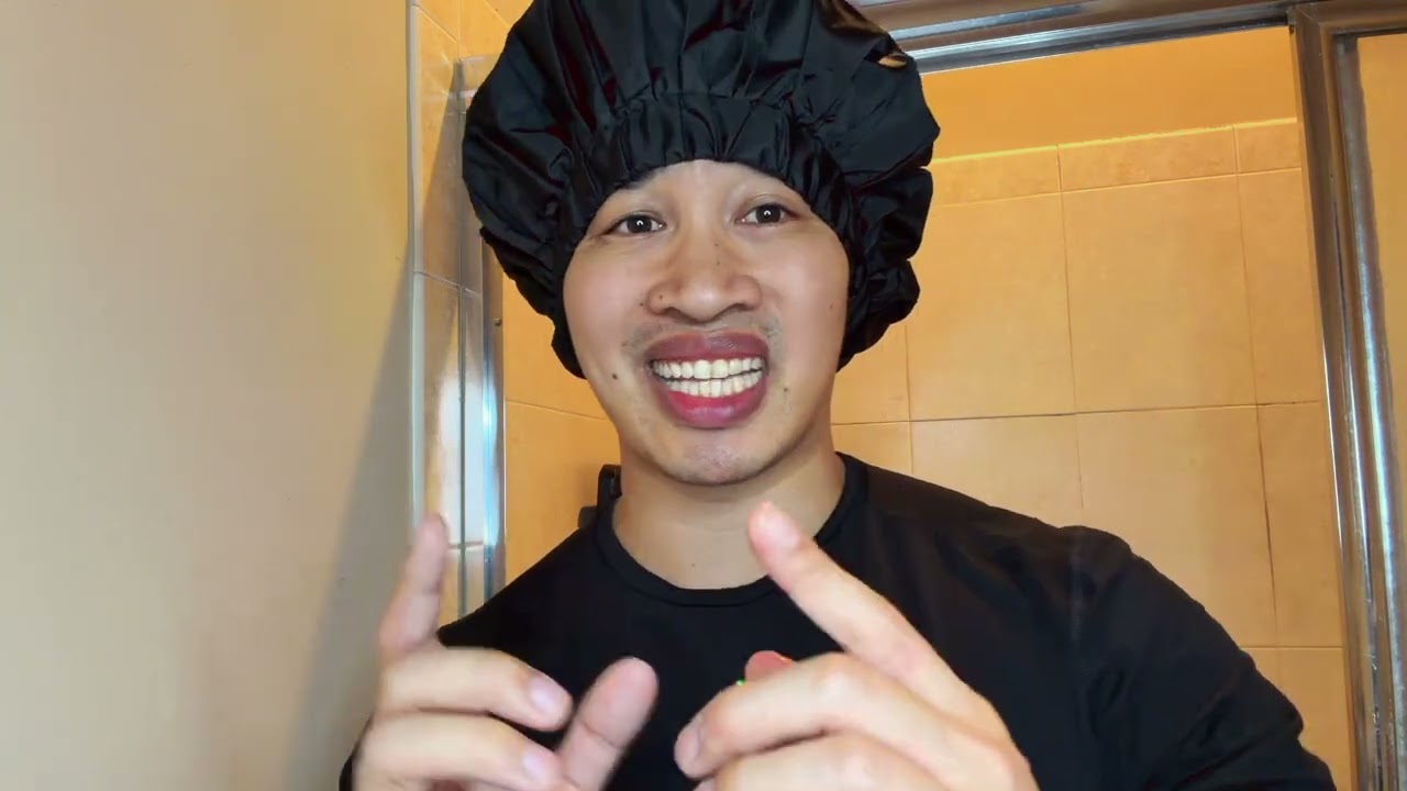 Finally, a Shower Cap That Actually Fits Men&rsquo;s Hair!?
