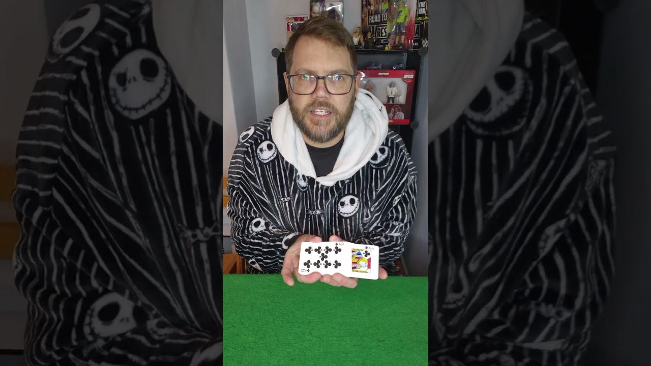 Научитесь невероятному визуальному карточному фокусу. #карточныйфокус #магическиетрюки #магиякарт...