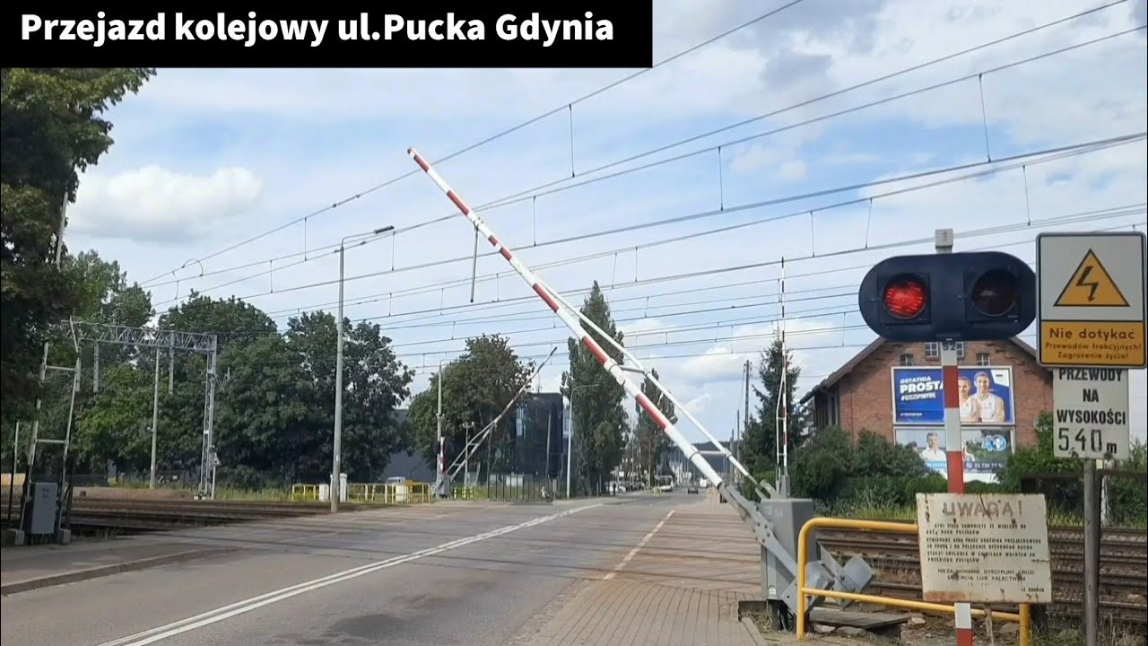 Przejazd kolejowy Gdynia ul. Pucka (Railroad crossing) + 4 Pociągi SKM