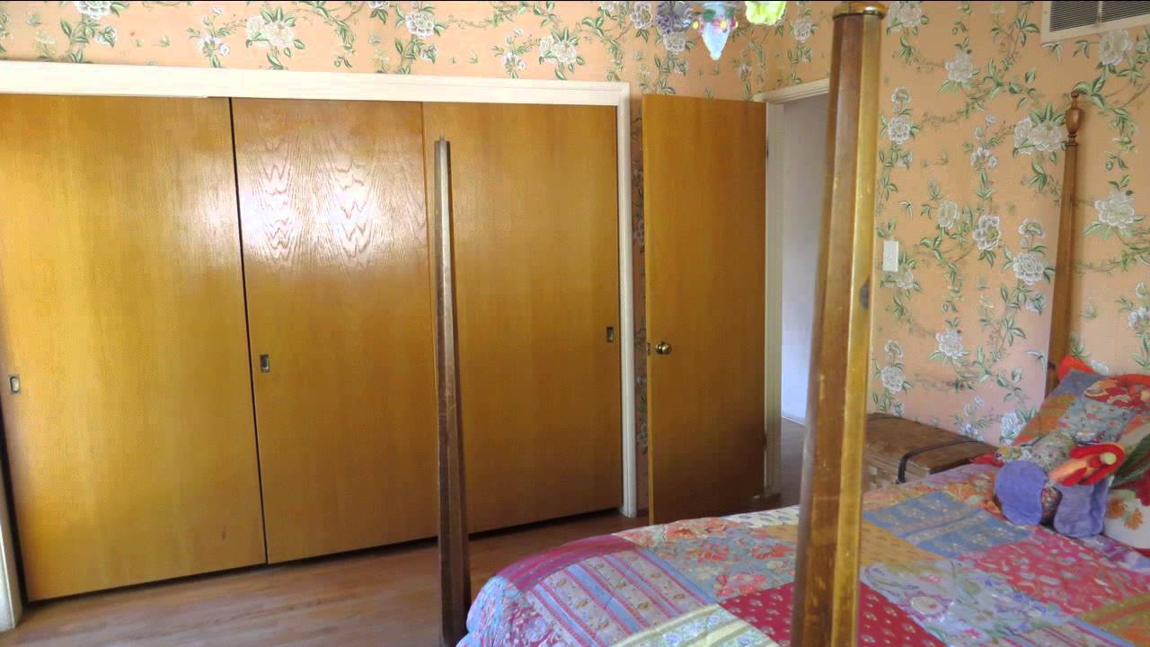 Santa Paula CA Foreclosures, 93060 Santa Paula Home For Sale, 3 BR 2 Story Stucco Mid Century Style