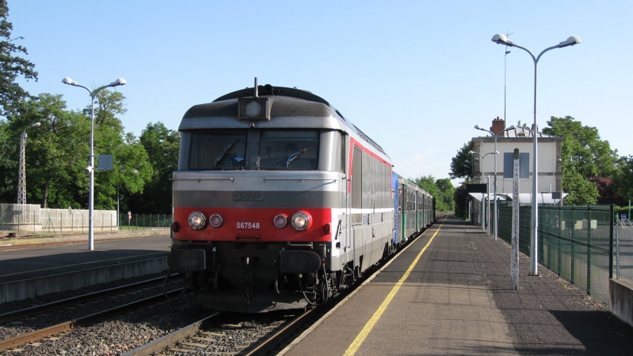 France: SNCF Class BB 67400 67548 departs Vic Le Comte towards Issoire