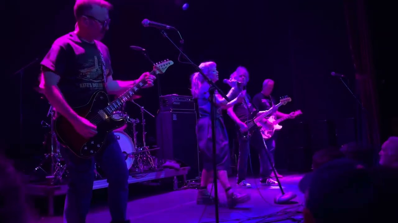 Letters to Cleo, “Rim Shak,” Bowery Ballroom, NYC, 11/19/2025