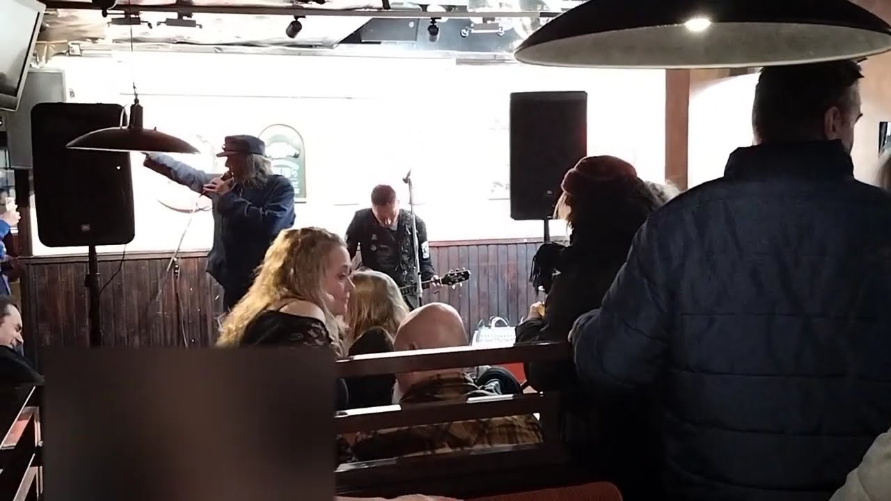 Aarne Tenkanen & Tommy Huovinen duo - Mieletön Melinda (cover) -  Il Treno, Helsinki - 31.1.2026