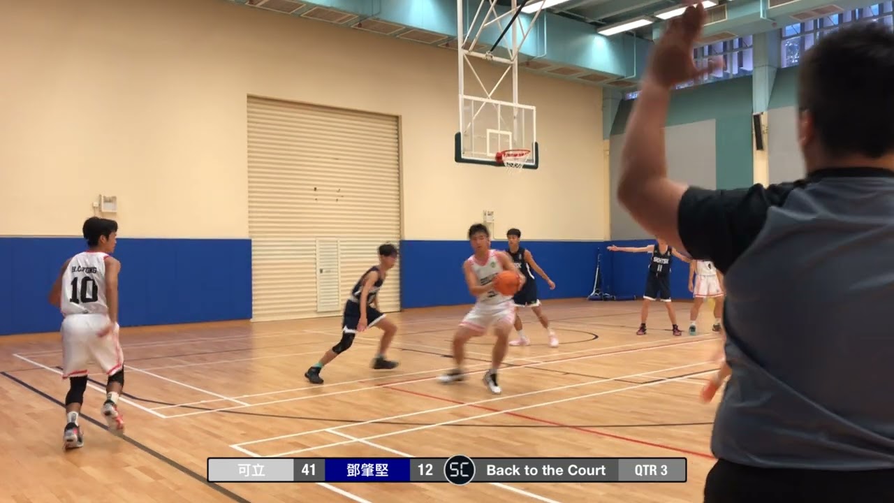 2024-11-02 可立(白) vs 鄧肇堅(藍) Q3