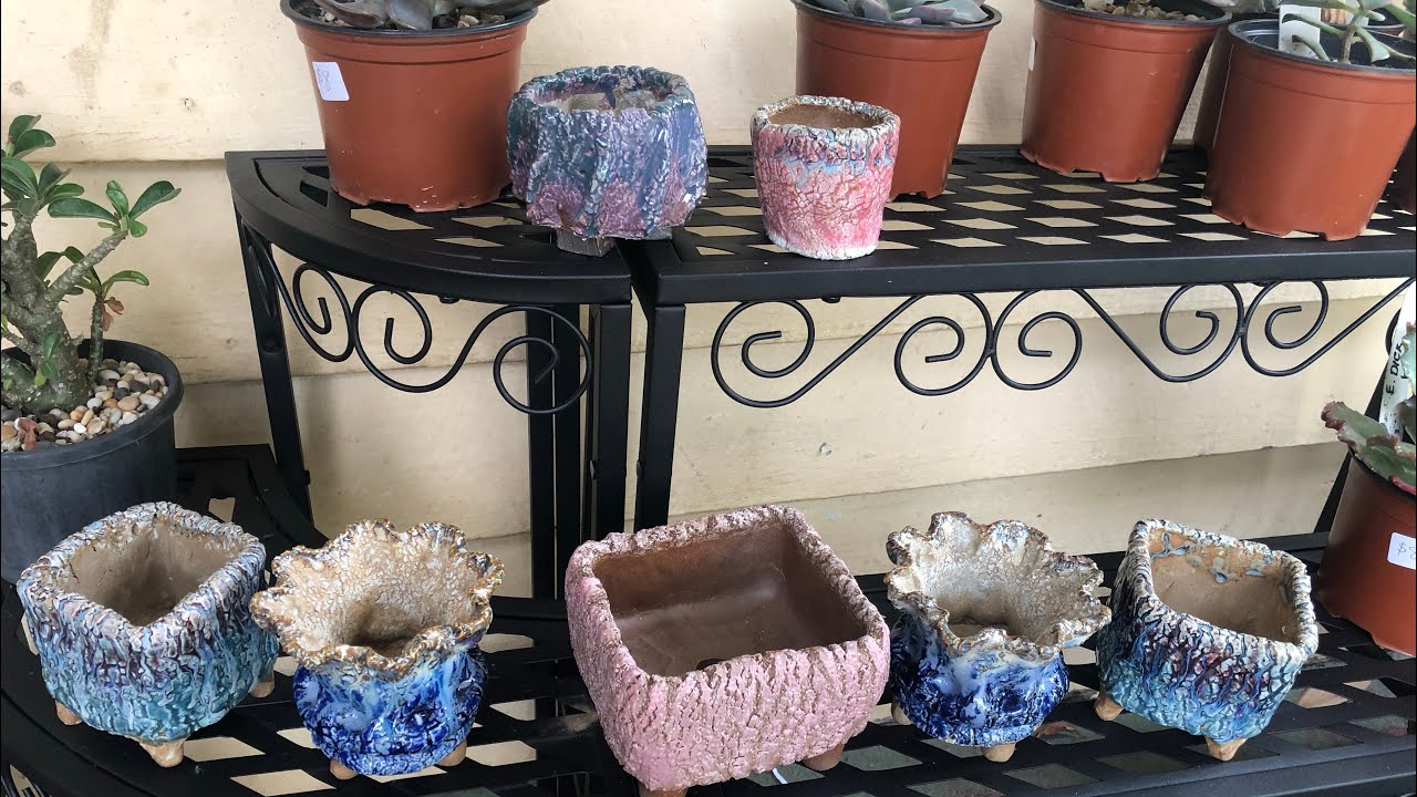 Unboxing new pot mail