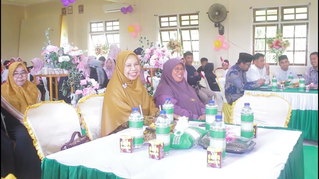 Penamatan Angkatan XI dan Hubbul Qur'an TKIT Al-Azhfar Gorontalo Utara