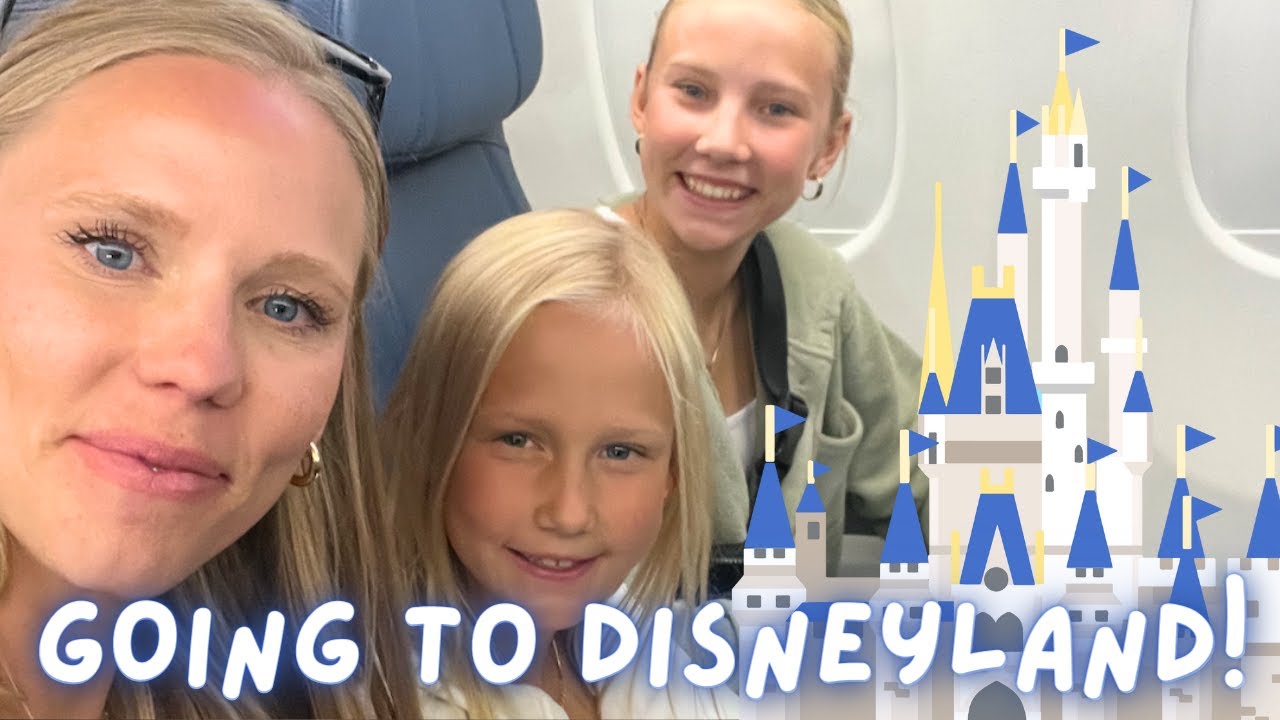 Family of 7 goes to California to visit DISNEYLAND!