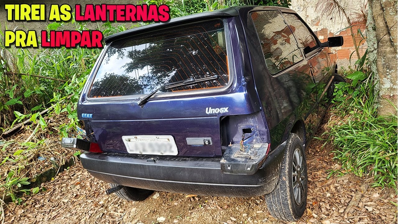 TIRANDO AS LANTERNAS TRASEIRAS DO FIAT UNO PARA LIMPAR E VEDAR PARA NÃO ENTRAR AGUA !